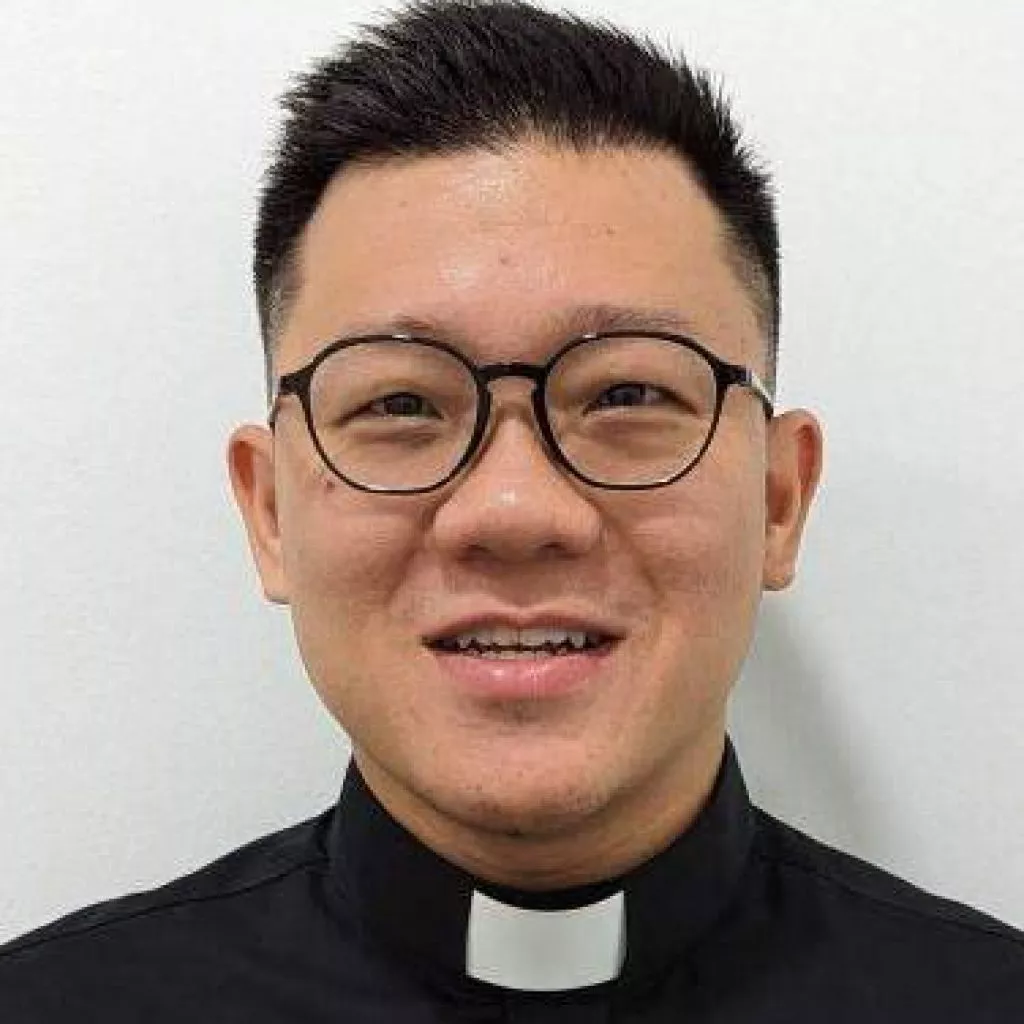 CCR Vicar Glenn